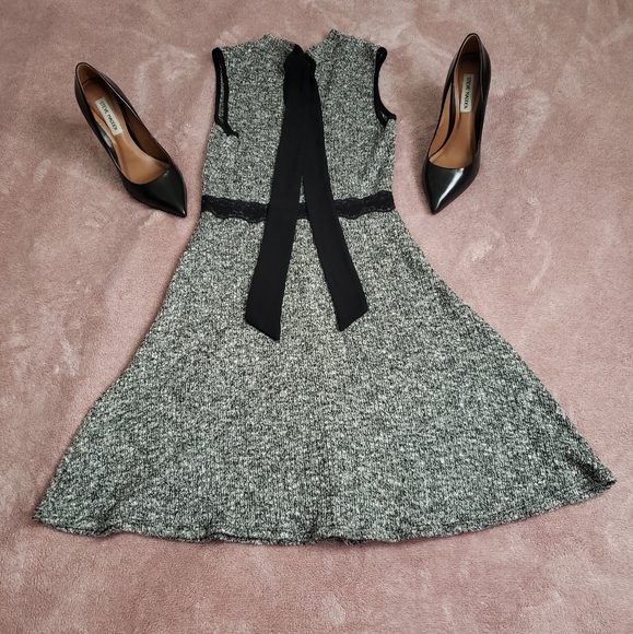 Monteau Stretch Dress with Bow Tie - Picture 3 of 9